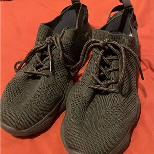 Hunter Green sneakers